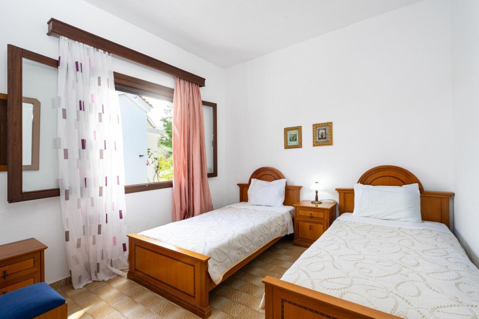 Kazamia Apartments With Sharing Pool Agia Fotia  Exteriör bild